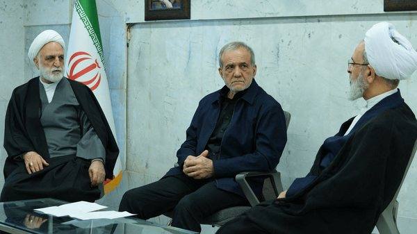 تداوم حملات به تهران و برخی استانها | امارات سفارت خود در تهران را بست | سپاه: موج نهم عملیات آغاز شد