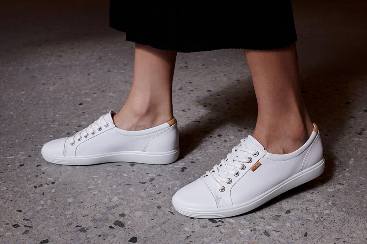 راهنمای انتخاب کفش چرم زنانه راحتی راهنمای انتخاب کفش چرم زنانه راحتی