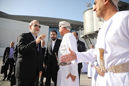 منابع عمانی: علی لاریجانی فردا سه‌شنبه به مسقط می‌رود