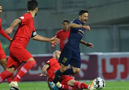 تراکتور با شکست گل‌گهر موقتاً صدرنشین شد