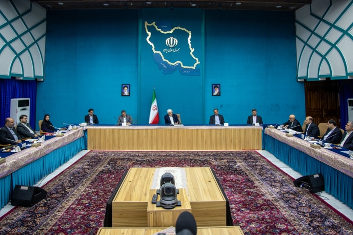 در نشست عارف با مدیران کل حوزه وزارتی وزارتخانه‌ها چه گذشت؟