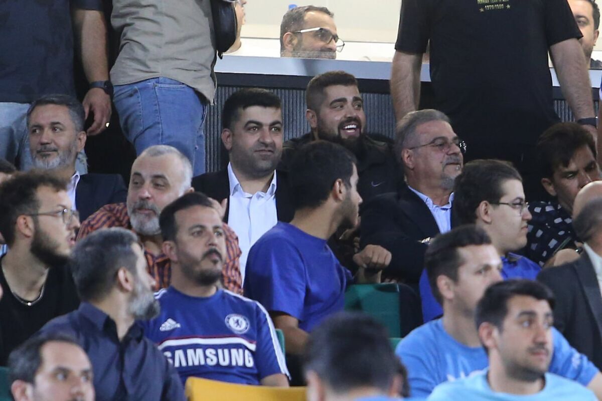نظری جویباری: به شوخی به درویش گفتم هزار میلیارد بدهی داریم/ بدهی پرسپولیس ۲۰۰ میلیارد نیست