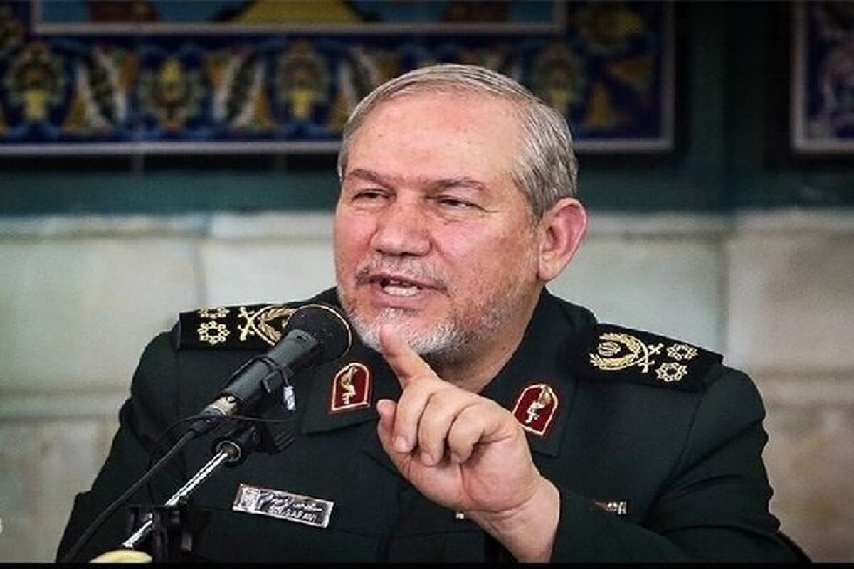 سردار صفوی: ترامپ ساختارشکن و قانون‌گریز است