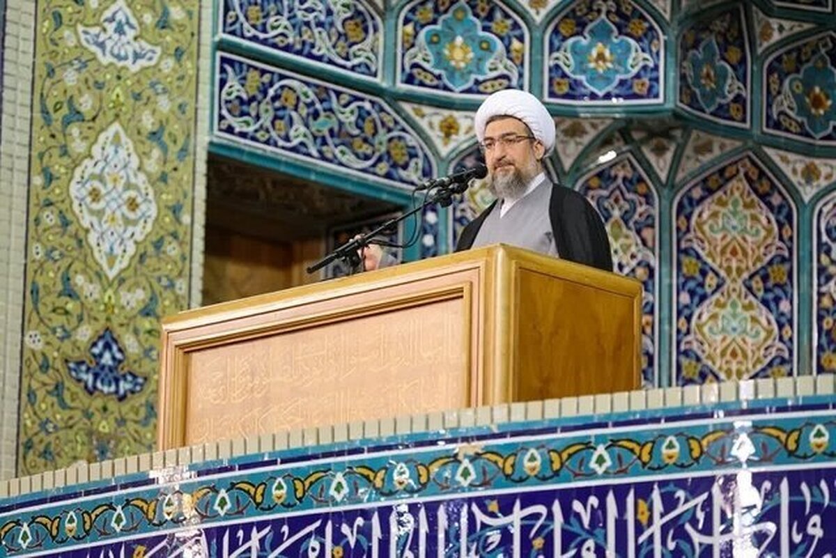 قدردانی امام جمعه تبریز از مالک باشگاه تراکتور