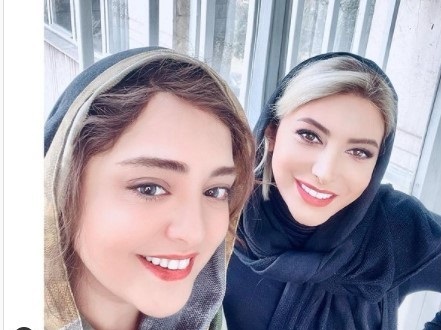 عکس/سلفی نرگس محمدی و دوستش فریبا نادری