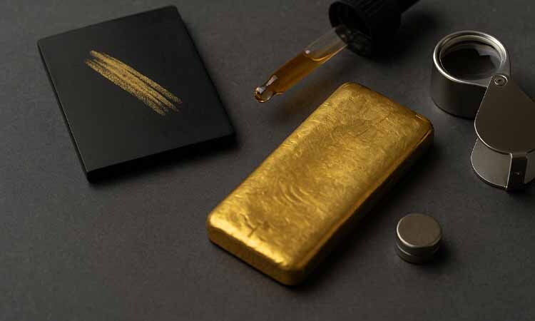 روش‌های سنتی تشخیص طلای آب شده اصل و تقلبی