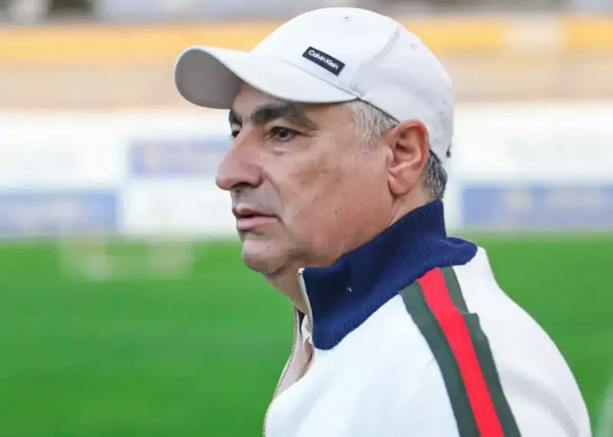 الهامی: چرا باید خطیر ترکیب استقلال را لو بدهد