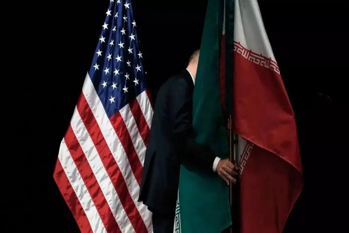 گمانه‌زنی درمورد علت تعویق دور چهارم مذکرات ایران و آمریکا