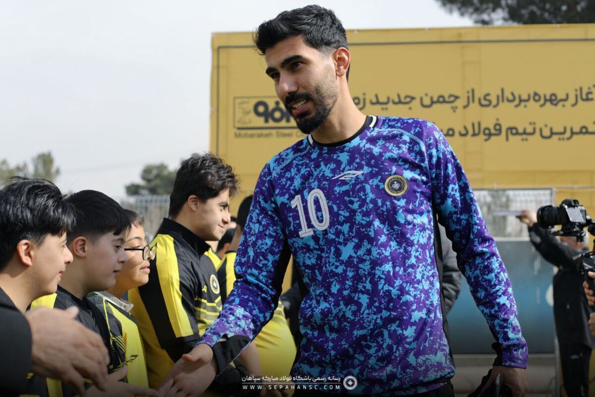 بازخوانی مصاحبه رضا شکاری در واکنش به شایعه پرسپولیسی شدن؛ فصل بعد در سپاهانم