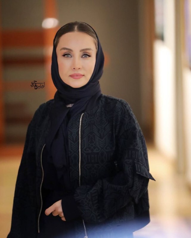 عکس/تیپ حدیث فولادوند در مراسم بزرگداشت گلاب آدینه