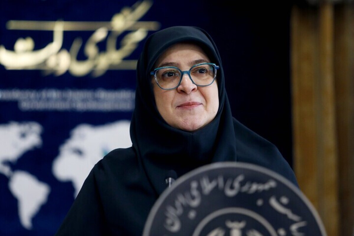 مهاجرانی: رهبری فرمودند کار‌های بی‌قاعده نباید درباره حجاب صورت بگیرد | منتظر اعلام عمان در برگزاری مذاکرات با آمریکا هستیم