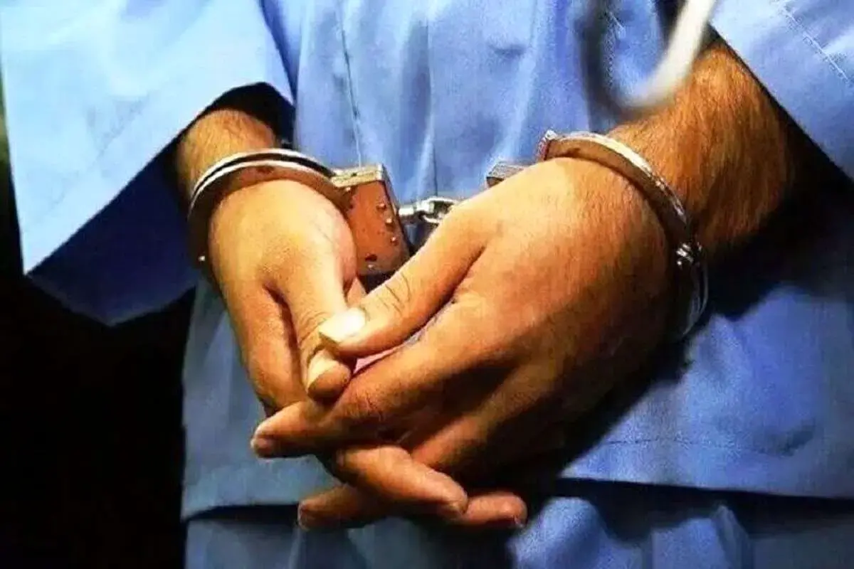 دستگیری عامل آتش‌سوزی خودرو‌های شخصی در بوشهر