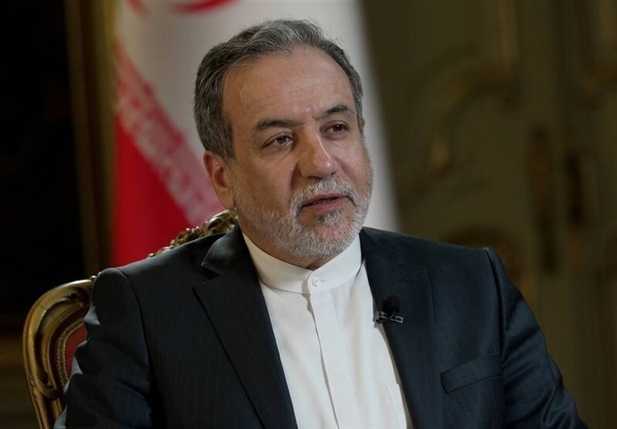عراقچی: بریتانیا به حقوق شهروندان ما احترام بگذارد