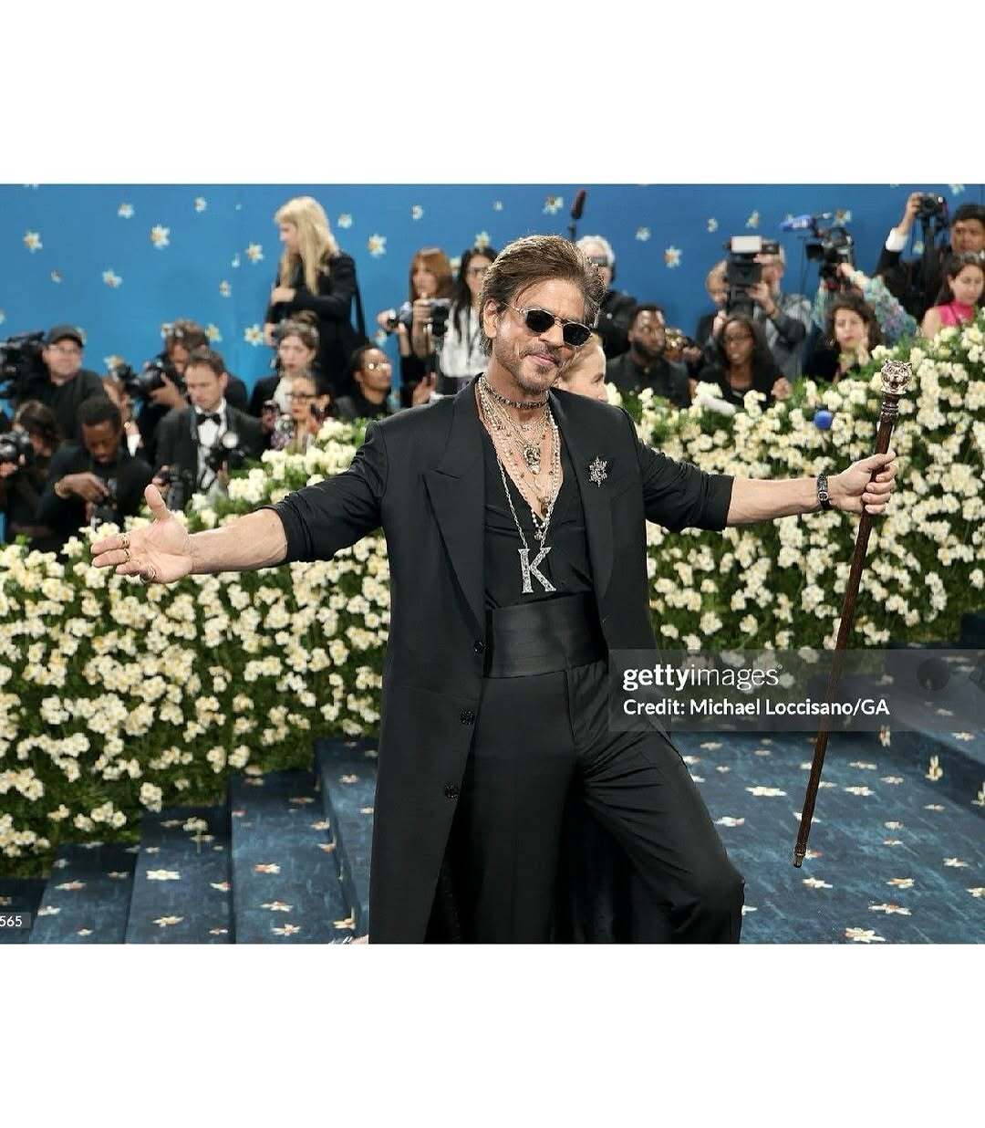 عکس/شاهرخ خان، شب گذشته خیلی‌ها را غافلگیر کرد!