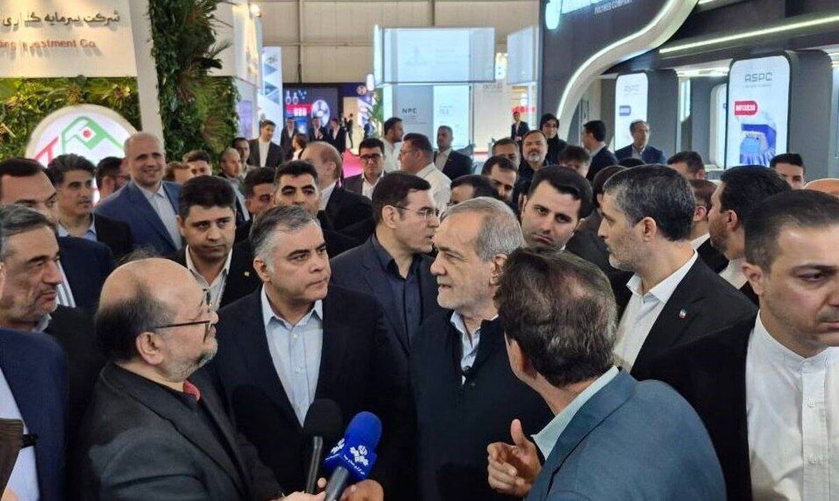 بازدید پزشکیان از نمایشگاه نفت