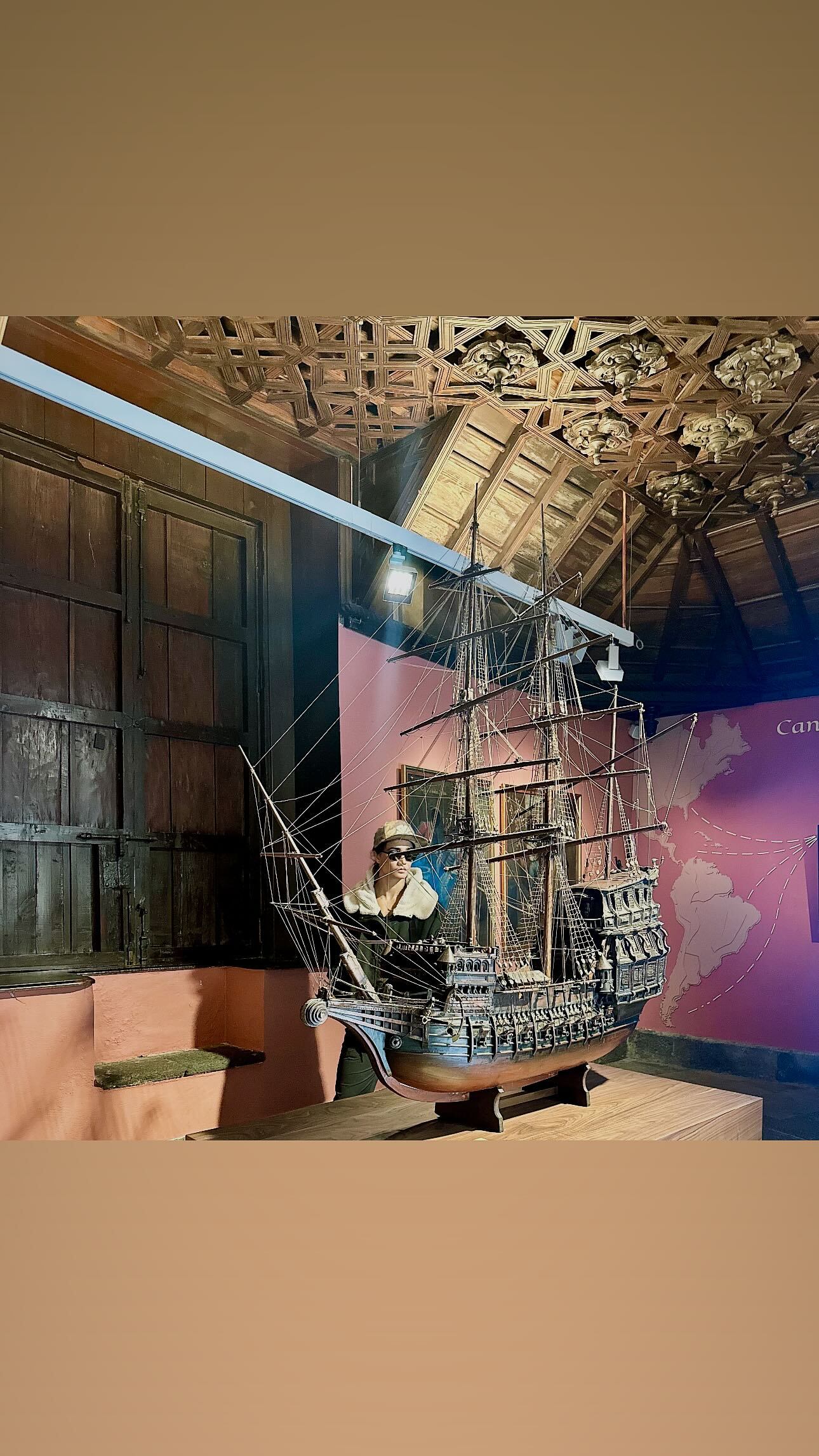 عکس/تصاویری از گشت‌و‌گذار تینا آخوندتبار در اسپانیا