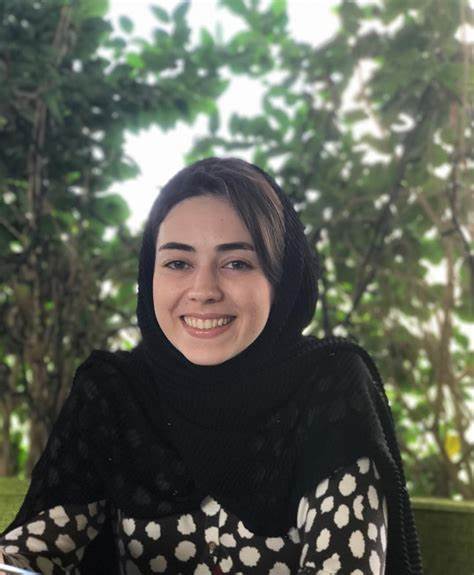 عکس/تصویر پربازدید الیزابتِ پایتخت در اکران یک فیلم