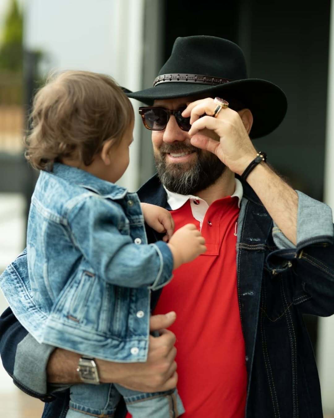 عکسی از خانواده بهرام رادان که وایرال شد