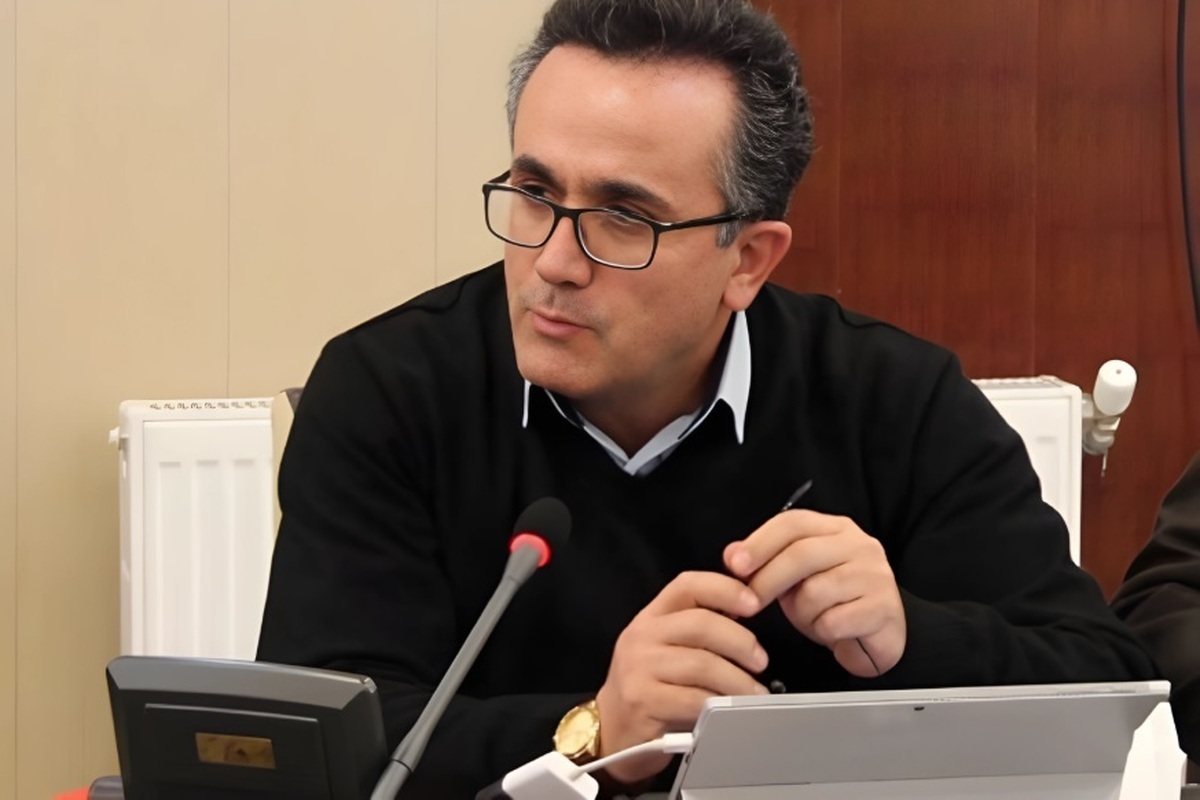 مسیر کاهش بحران فرزندآوری و سالمندی جمعیت از افزایش رفاه و امید جوانان میگذرد، نه دستور، موعظه و نصیحت مسیر کاهش بحران فرزندآوری و سالمندی جمعیت از افزایش رفاه و امید جوانان میگذرد، نه دستور، موعظه و نصیحت