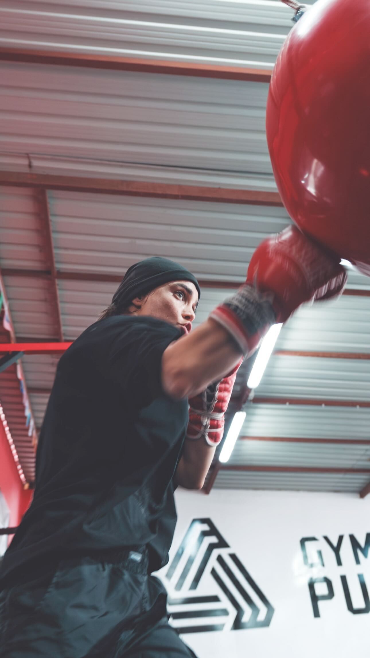 عکس/شمایل ورزشکاری تینا آخوندتبار جلب‌توجه کرد