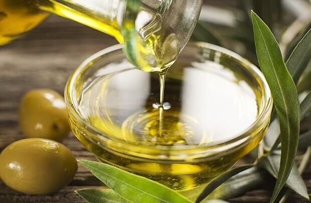 آیا روغن زیتون هم می‌تواند باعث چاقی شود؟