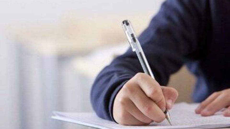 ماجرای فوت یک دانش آموز قبل از امتحان