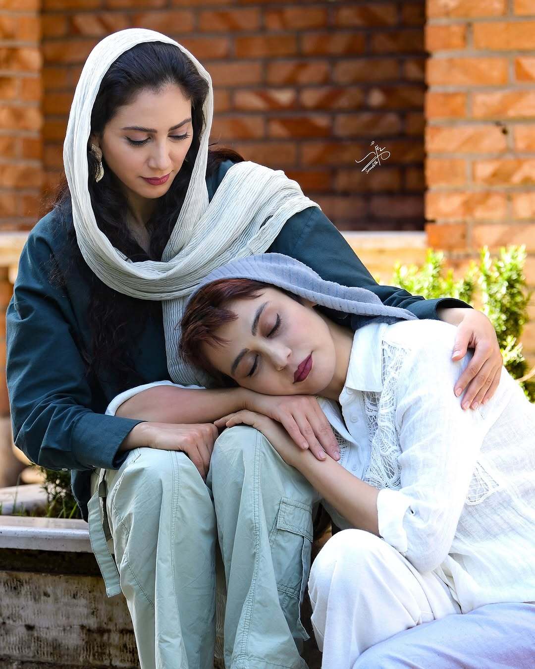 عکس/عاشقانه‌های تماشایی به سبکِ خواهرانِ فرجاد