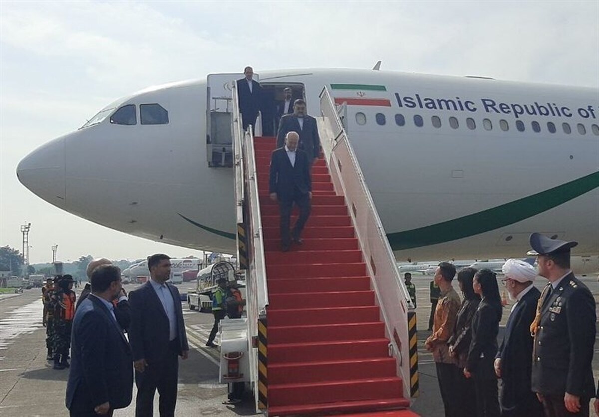 قالیباف به جاکارتا سفر کرد