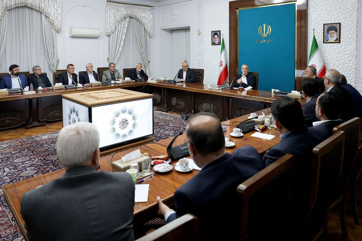 پزشکیان: بدمصرف‌ها باید جریمه شوند