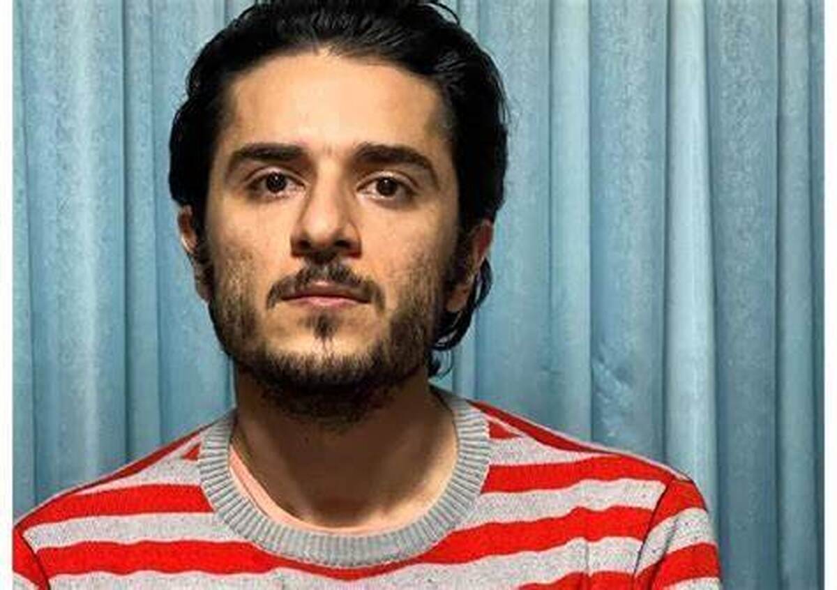 عکس/امیرِ سریال وضعیت سفید از شغل جدیدش رونمایی کرد