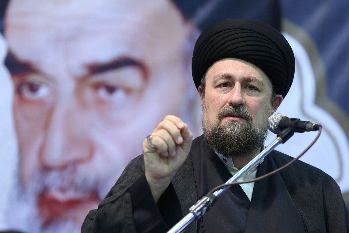سید حسن خمینی: جمهوری اسلامی ایران در شرایط کنونی با مبنایی عقلانی تصمیم به مذاکره گرفت