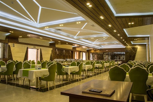 نقد و برررسی رستوران دوکوهه منطقه ۲۲ نقد و برررسی رستوران دوکوهه منطقه ۲۲