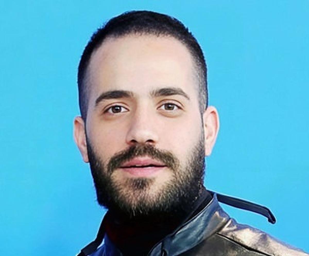 بردیایِ گردن زنی با دو عکس بهاری ظاهر شد