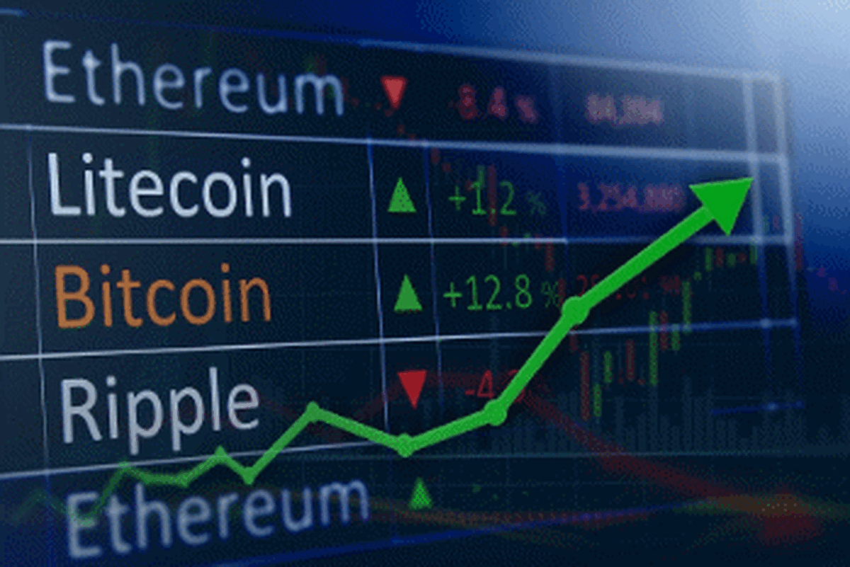 لیست ارز‌های دیجیتال برای سود ماهانه در سال ۲۰۲۵