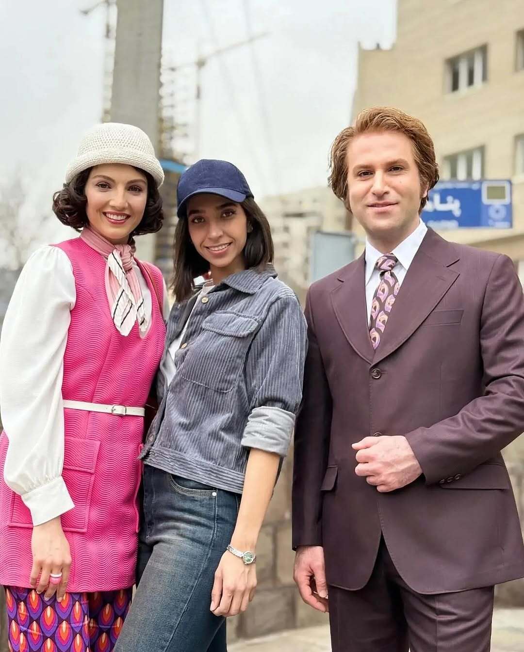 عکس یادگاری خسرو و شیرینِ تاسیان در پشت‌صحنه