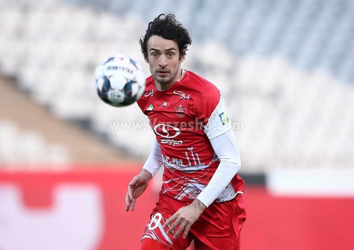 پرسپولیس پیراهن شماره صد را به گئورگی داده بود!