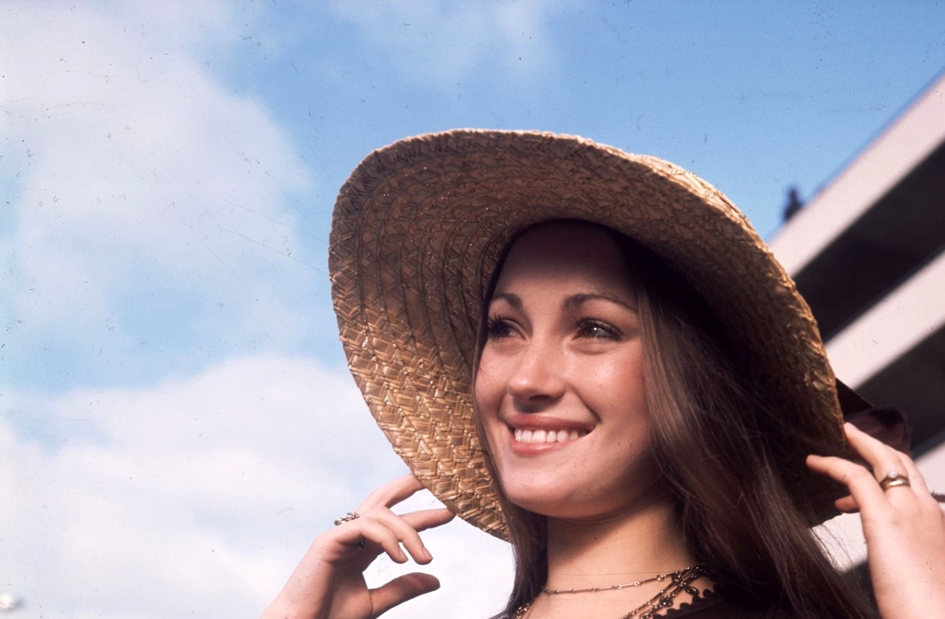 عکس/تصاویری از پزشک دهکده در ۲۱ سالگی