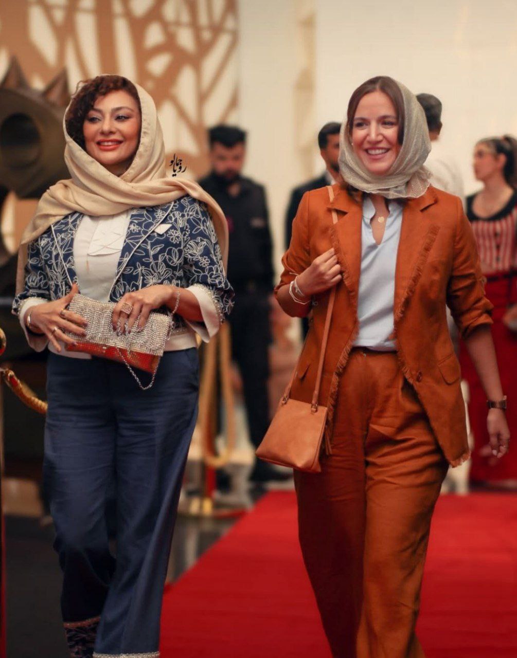 عکس/استایل متفاوت یکتا ناصر و ستاره پسیانی در عمان