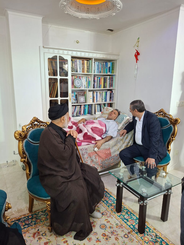 تصادف نماینده خرم آباد با کامیون+ عکس