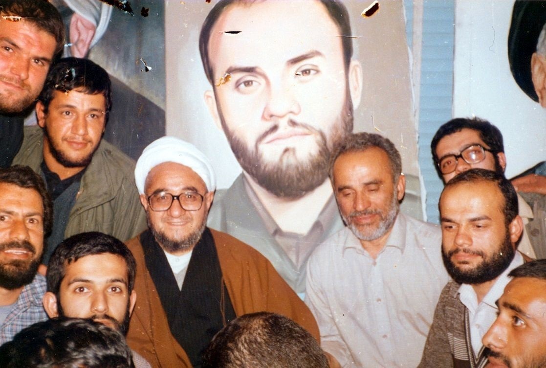 عکس/  «محمدصادق خلخالی و همراهان اش در سوریه»؛ سال 1360