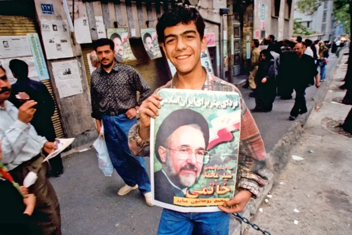 روز امید و رویا/بازخوانی دوم خرداد ۱۳۷۶ و آنچه بر میراث آن گذشت