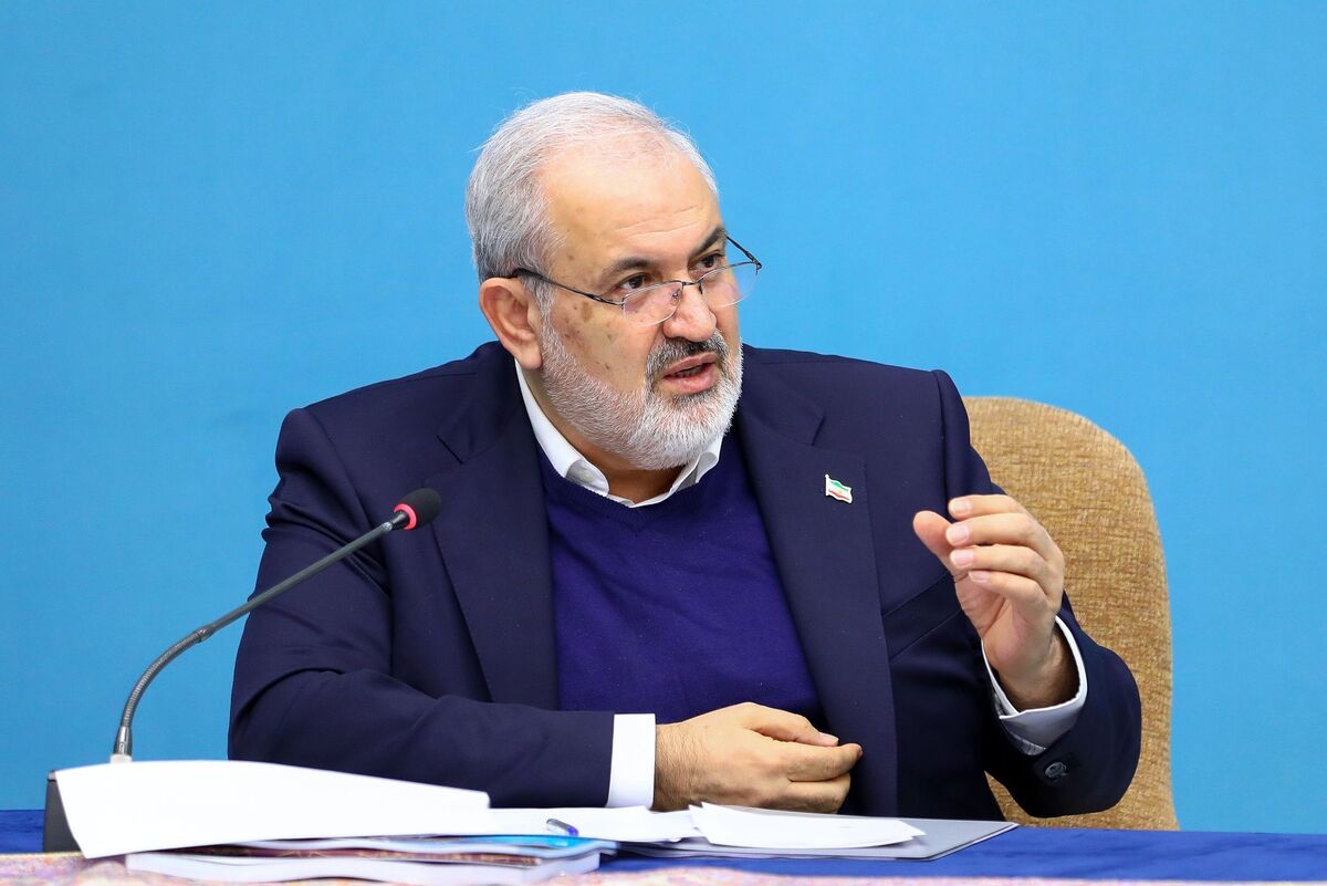 طرح استیضاح وزیر نیرو با ۲۱ امضا تحویل هیات‌رئیسه شد