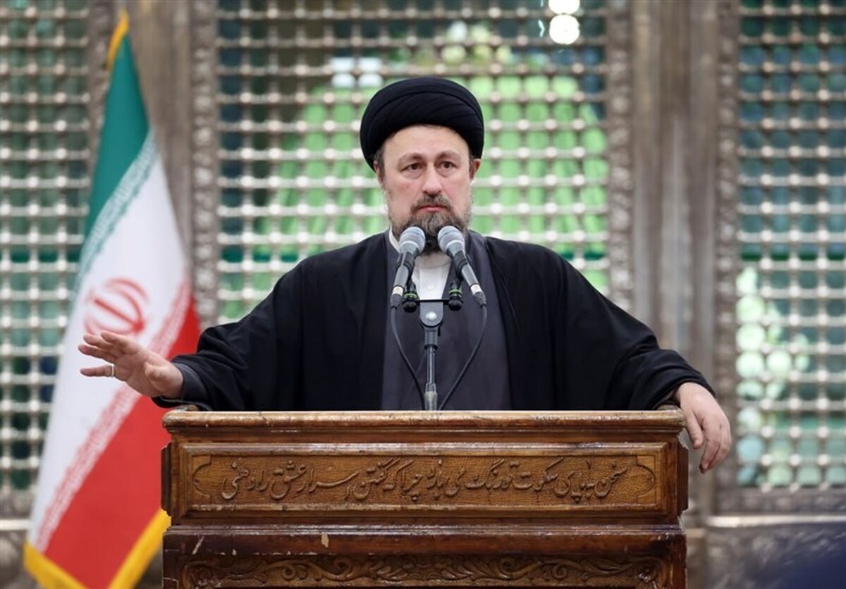 امروز پرچم عزت کشور را رهبری در دست گرفته است