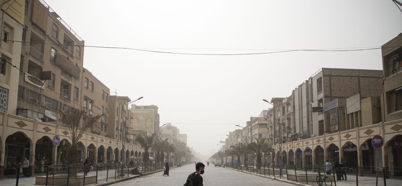 توده گرد و خاک با منشا عراق در راه خوزستان
