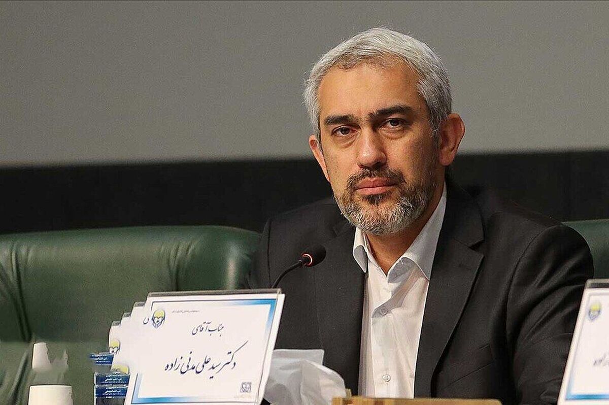 مجلس به وزیر پیشنهادی اقتصاد رای اعتماد می‌دهد