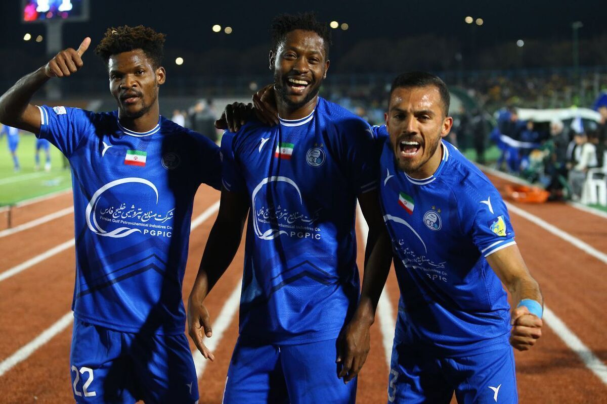 اندونگ رفت و پولش را هم گرفت!