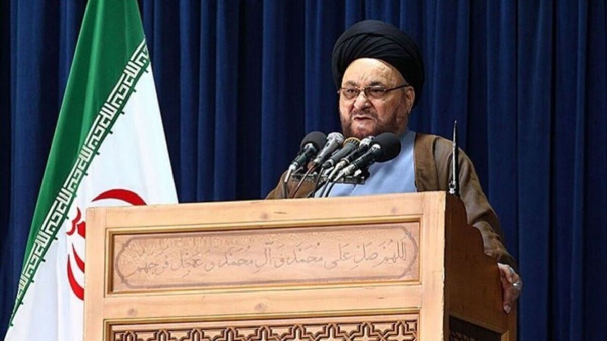 هشدار امام جمعه اصفهان به آمریکا