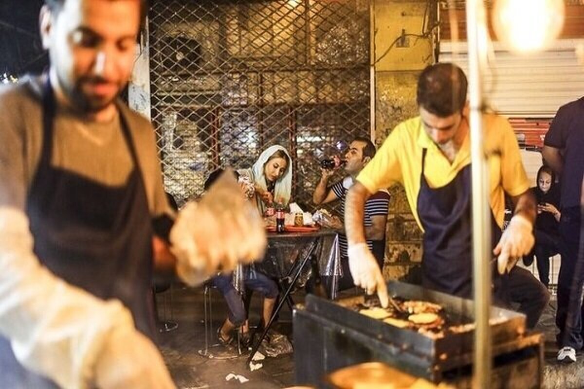 برخورد با مغازه‌داران سدکننده پیاده‌روها