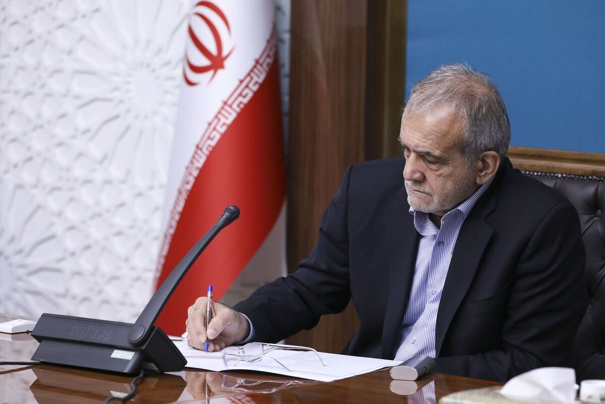پزشکیان درخشش کاروان ورزش کارگری در مسابقات جهانی یونان را تبریک گفت