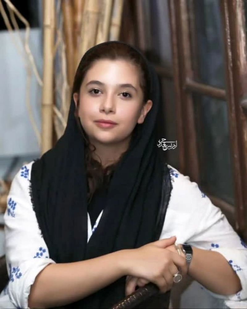 عکس جدید نفس بازغی با چهره ساده